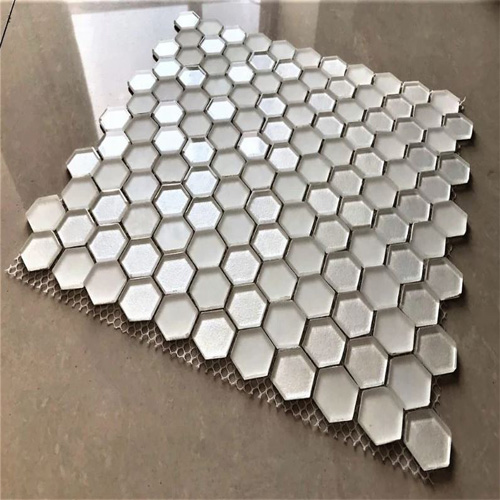 فروش موزاییک شیشه ای جکوزی-09121507825
